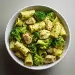 One Pan Creamy Pesto Chicken & Broccoli Pasta Recipe