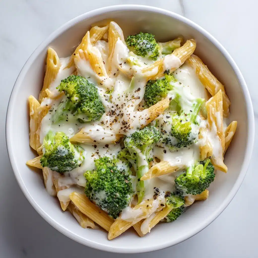 Irresistible Chicken and Broccoli Alfredo Bake Recipe - Recipe Image