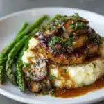 Salisbury Steak with Mushroom Gravy Recipe