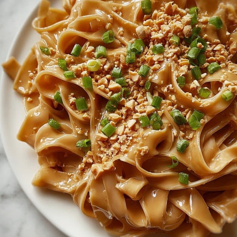 Easy Spicy Thai Peanut Noodles Recipe