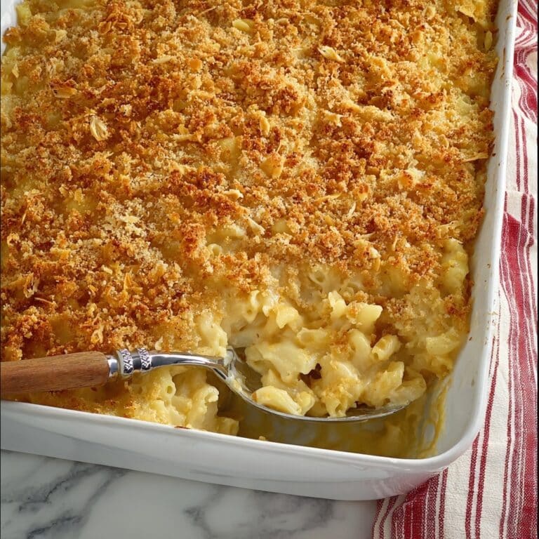 Baked Mac and Cheese with Cheez-It Crust Recipe